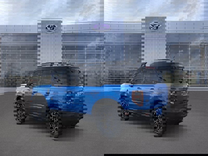 New 2025 Ford Bronco Sport Outer Banks image 4