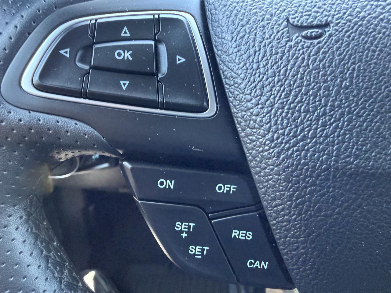 Used 2015 Ford Focus ST w/ Equipment Group 402A FWD image 16