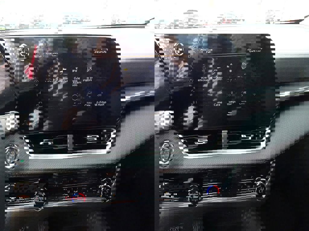 New 2026 Chevrolet Equinox LT w/ Convenience Package II image 26