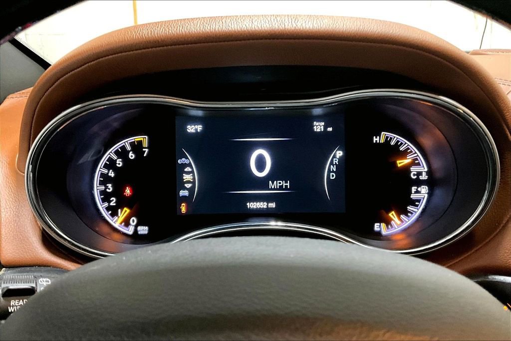 Used 2021 Jeep Grand Cherokee Overland image 13