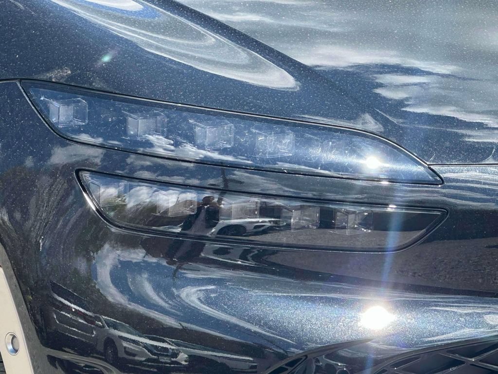 New 2024 Genesis GV60 Performance AWD/4WD image 10