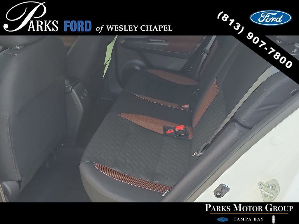 Used 2024 Nissan Kicks SR image 14