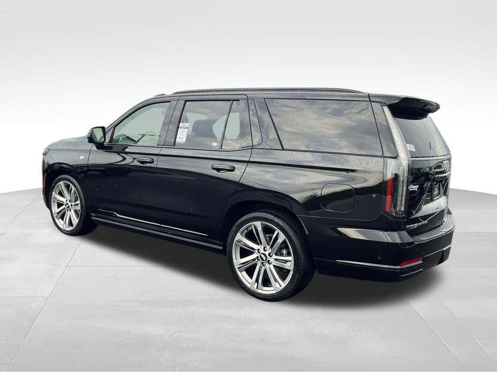 Used 2025 Cadillac Escalade Sport w/ Touring Package AWD/4WD image 3