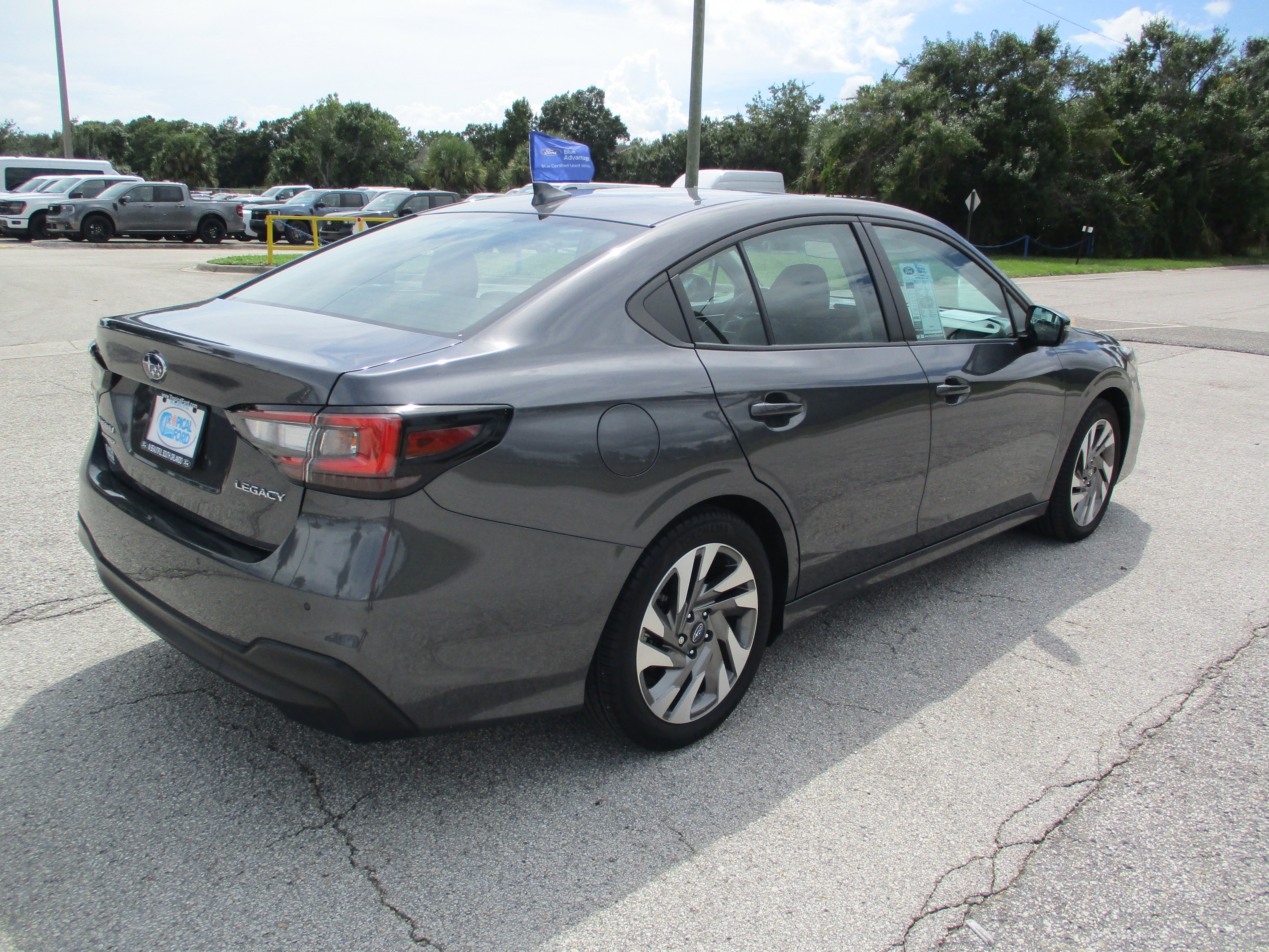 Used 2024 Subaru Legacy Limited image 7