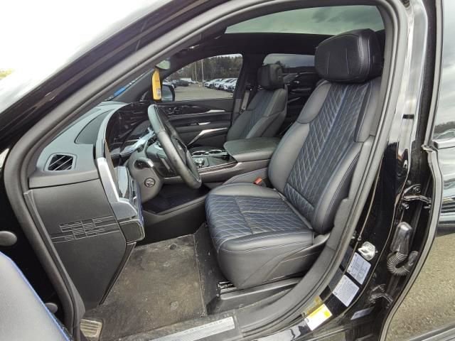 Used 2025 Cadillac Escalade IQ Sport 1 AWD/4WD image 3