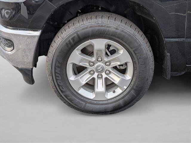 Used 2024 RAM 1500 Laramie image 9