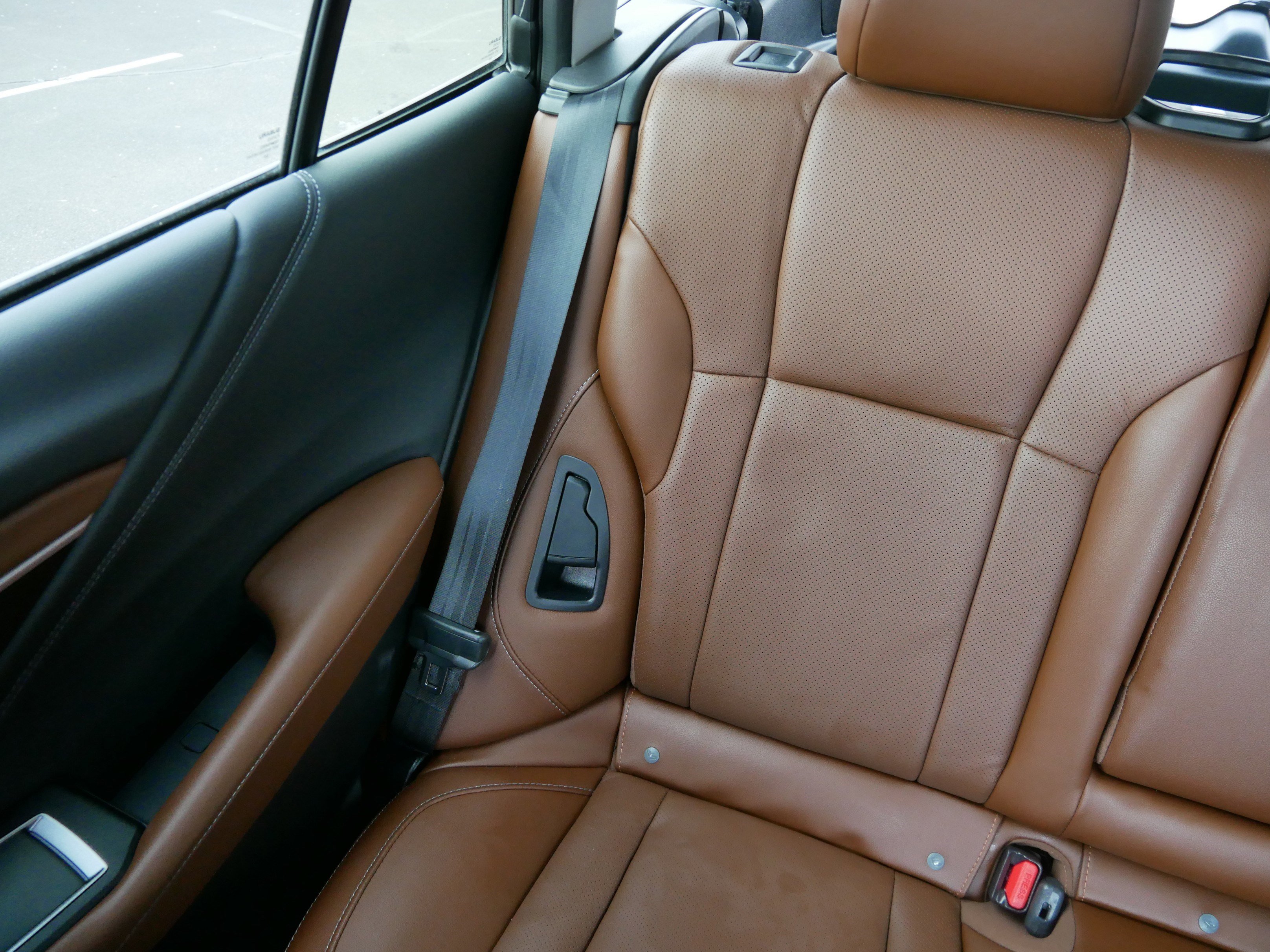 Certified 2025 Subaru Outback Touring w/ Tech Package 3 image 12