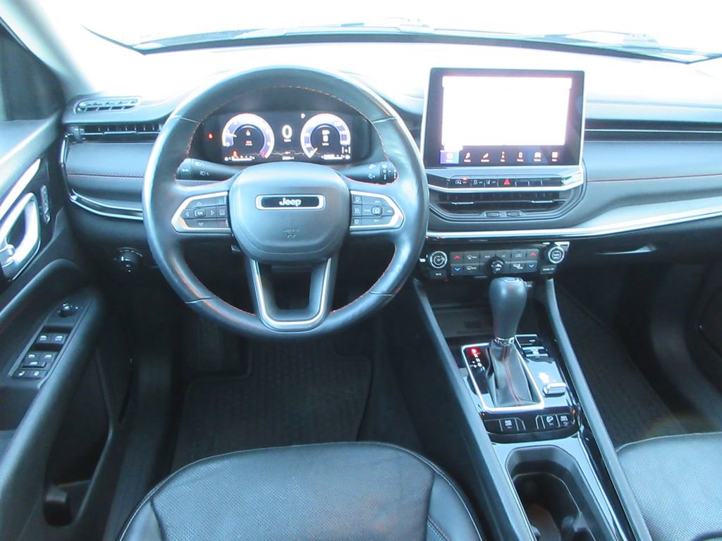 Used 2022 Jeep Compass Trailhawk w/ Trailhawk Elite Group image 15