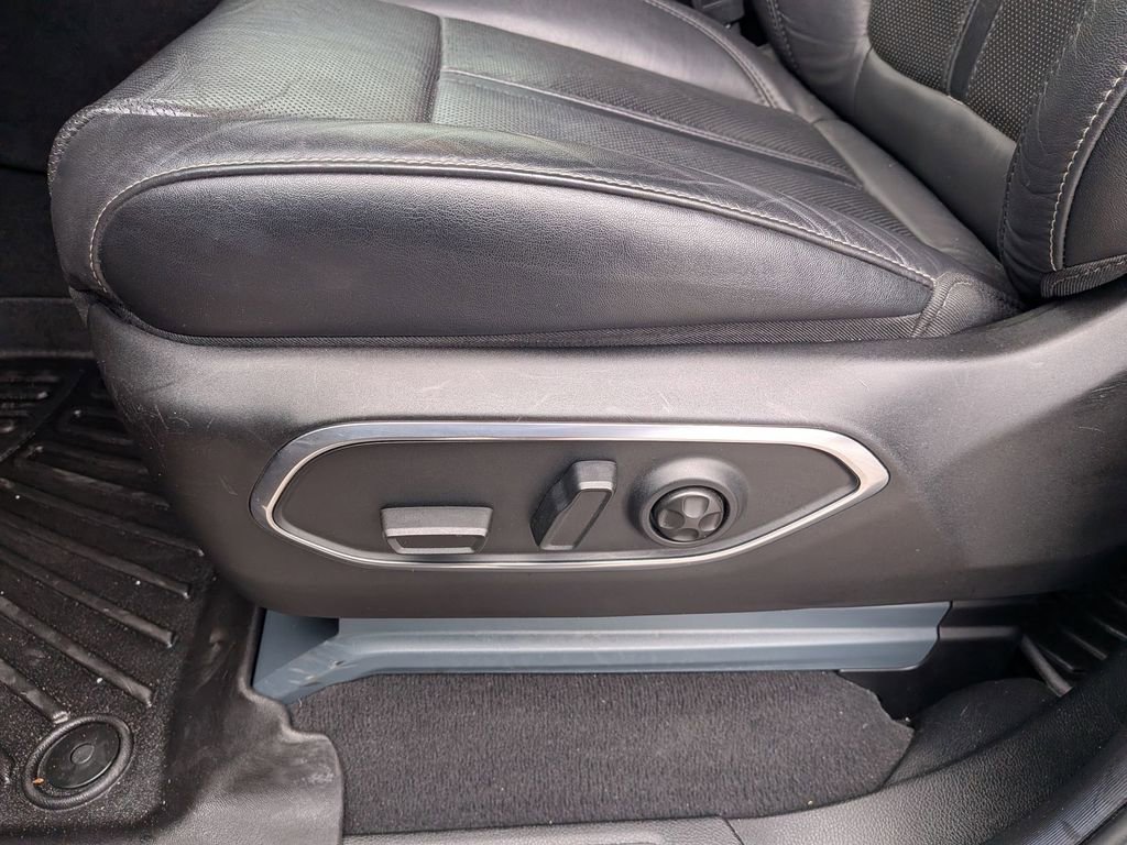 Used 2022 Jeep Wagoneer Series II w/ Convenience Group I image 14