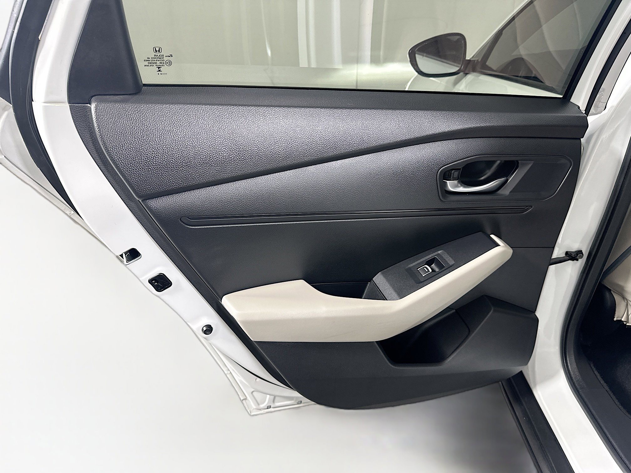 Used 2024 Honda Accord EX image 28