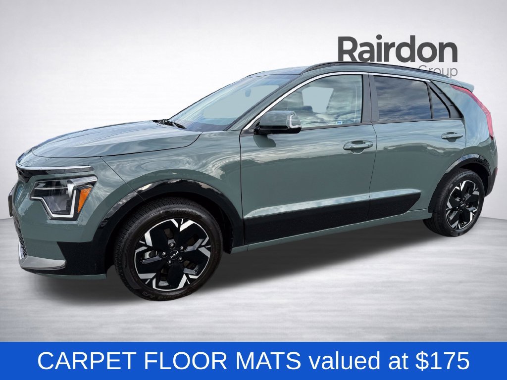 Used 2023 Kia Niro Wind w/ Wind Preserve Package FWD image 3
