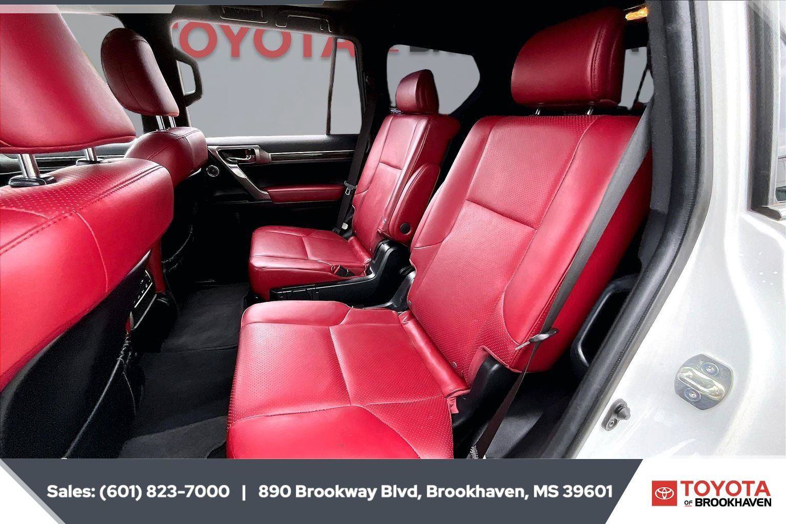 Used 2023 Lexus GX 460 Luxury w/ Sport Design Package AWD/4WD image 21