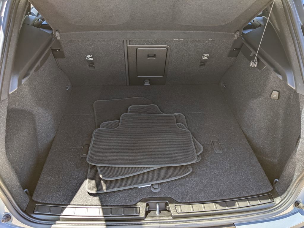 Certified 2023 Volvo XC40 Recharge Ultimate AWD/4WD image 26
