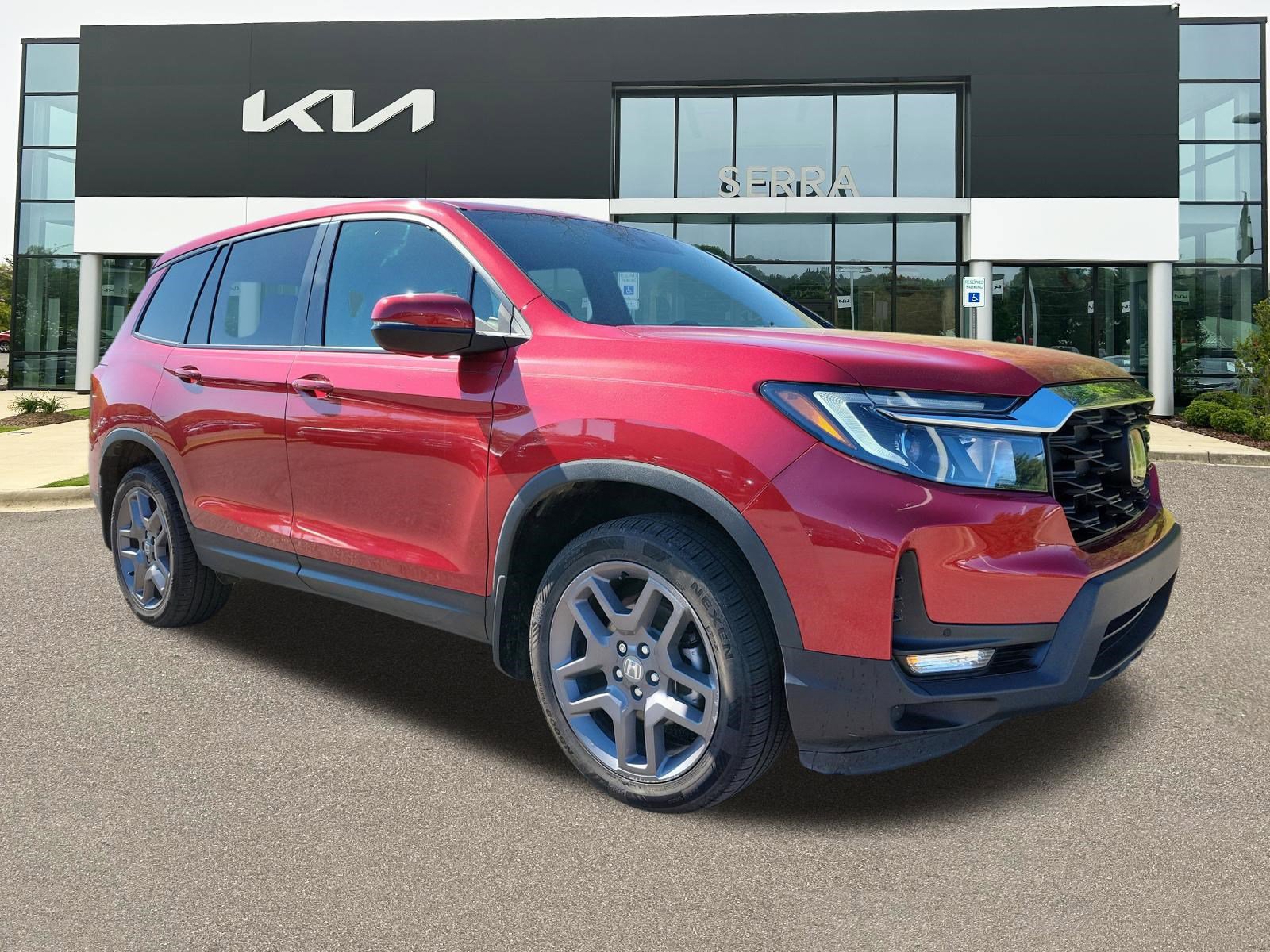 Used 2023 Honda Passport EX-L image 1