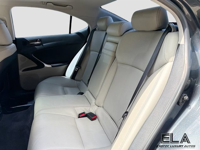 Used 2011 Lexus IS 350 w/ Premium Pkg Value Edition RWD image 25