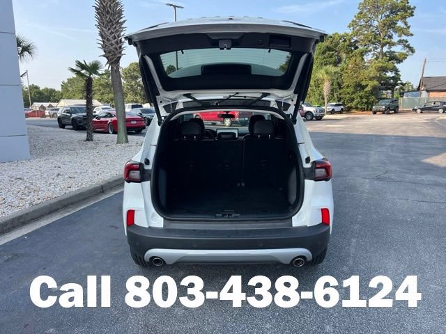 Used 2025 Ford Escape SE FWD image 29