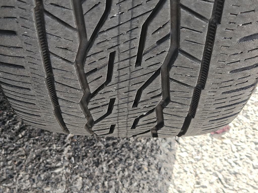 Used 2023 Chevrolet Traverse RS w/ LPO, Floor Liner Package image 15