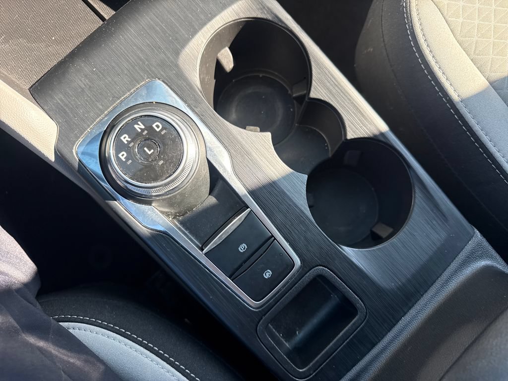 Used 2025 Ford Escape Active w/ Tech Pack #1 FWD image 30