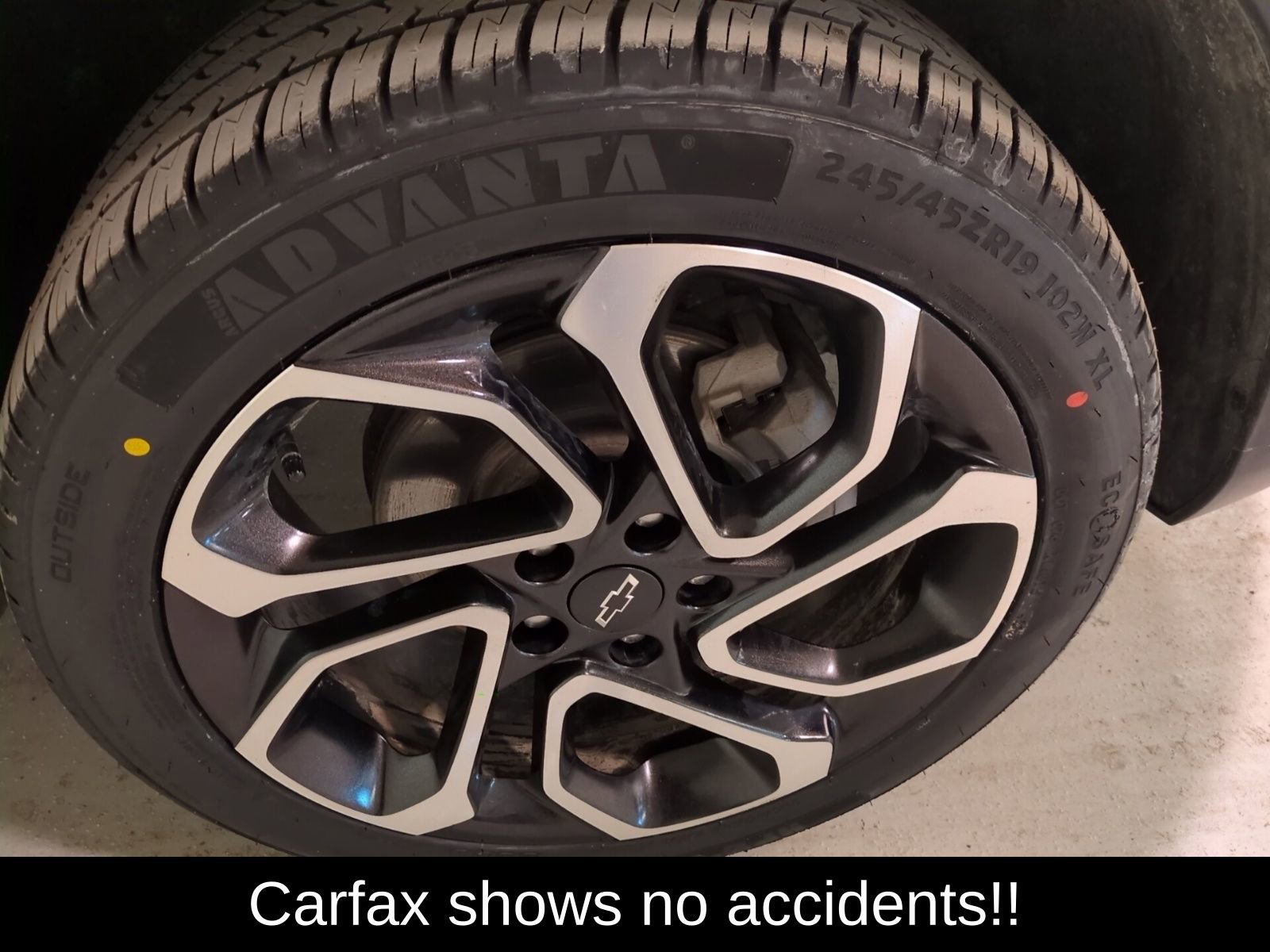 Used 2024 Chevrolet Trax RS w/ Driver Confidence Package image 2