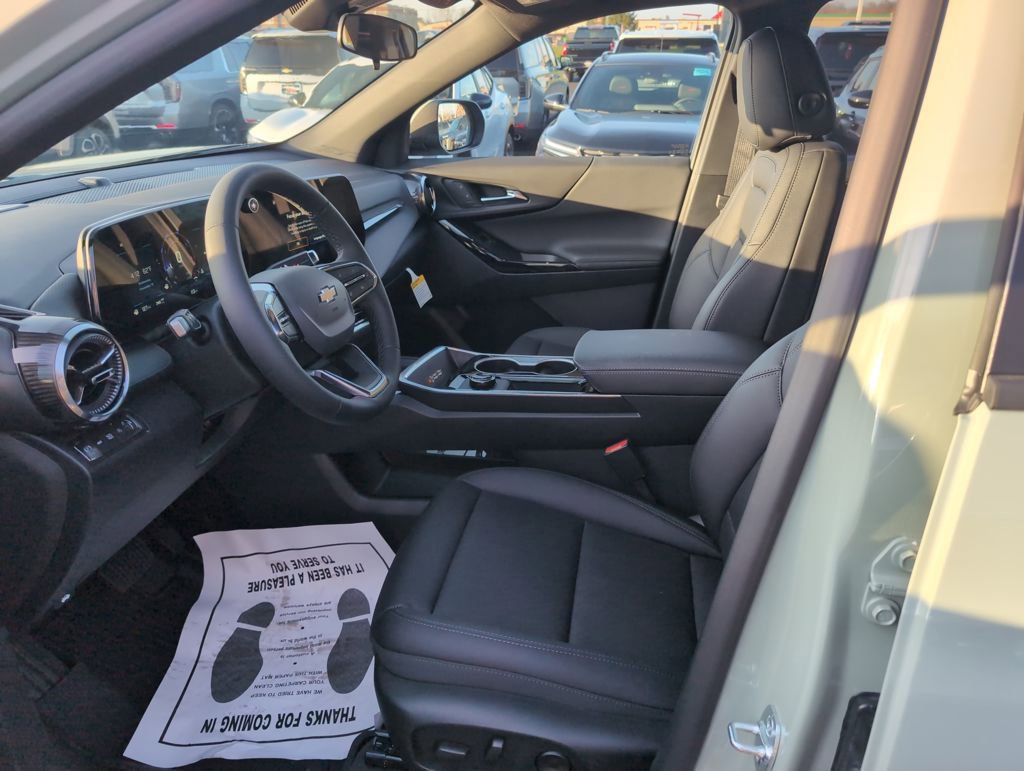 New 2026 Chevrolet Equinox LT w/ Convenience Package II image 13