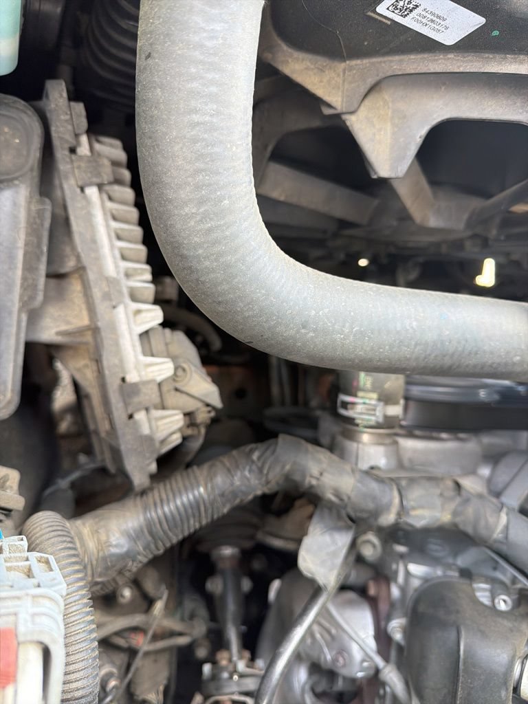 Used 2018 Chevrolet Suburban Premier AWD/4WD image 16