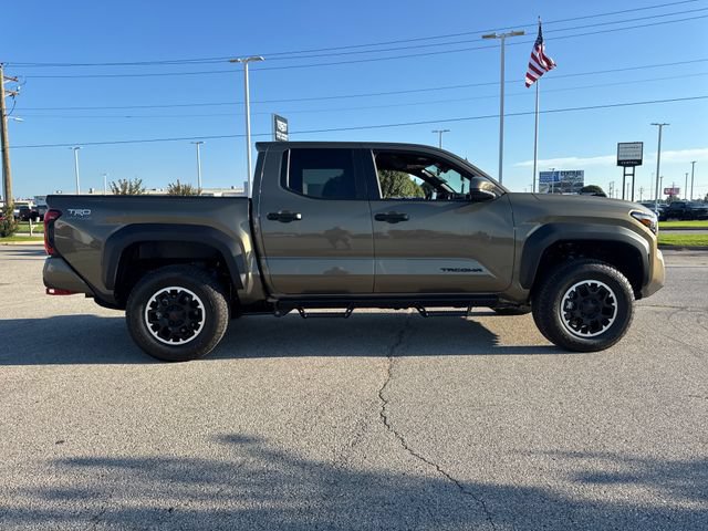 New 2026 Toyota Tacoma TRD Off-Road AWD/4WD image 7