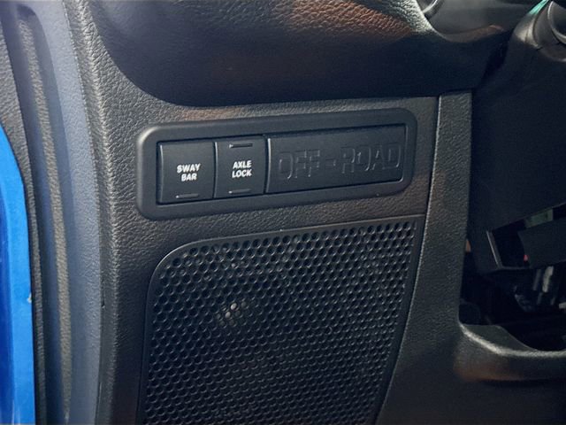 Used 2015 Jeep Wrangler Unlimited Rubicon w/ Connectivity Group image 10