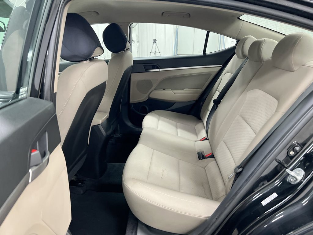 Used 2019 Hyundai Elantra SEL FWD image 22