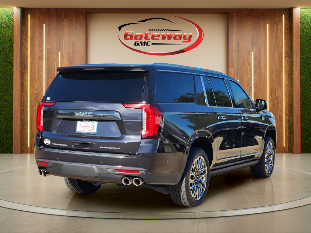 Used 2024 GMC Yukon XL Denali Ultimate AWD/4WD image 6