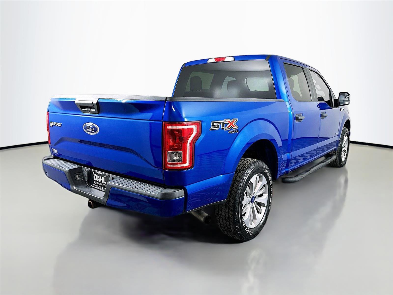 Used 2017 Ford F150 XL w/ Equipment Group 101A Mid image 7