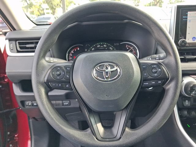 Used 2025 Toyota RAV4 XLE w/ Convenience Package FWD image 16
