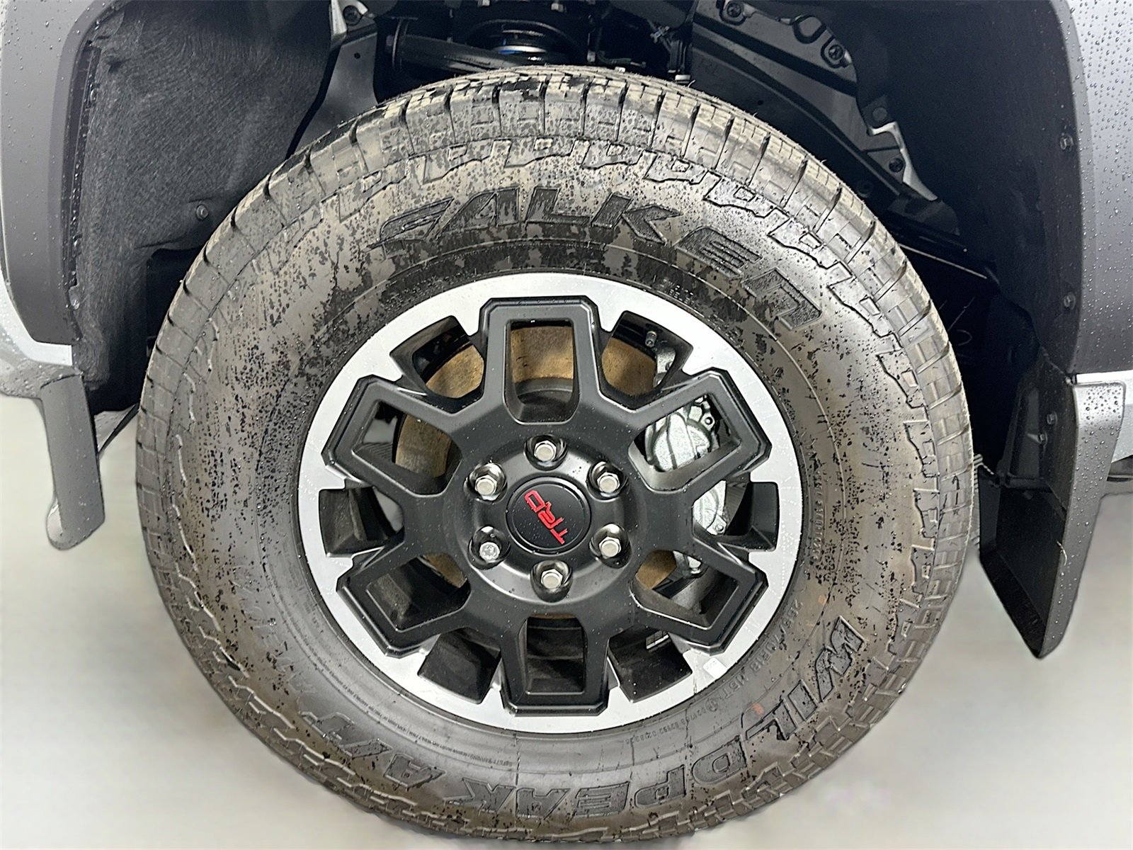 New 2025 Toyota Tacoma TRD Off-Road image 32