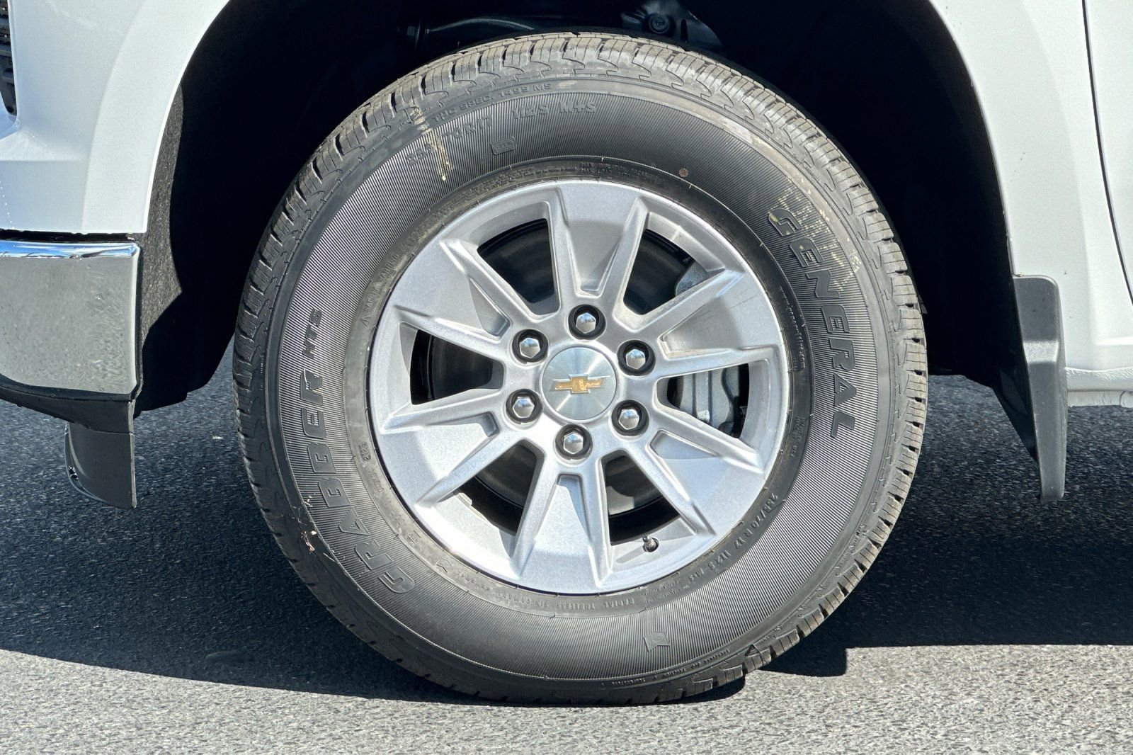 New 2026 Chevrolet Silverado 1500 LT image 24