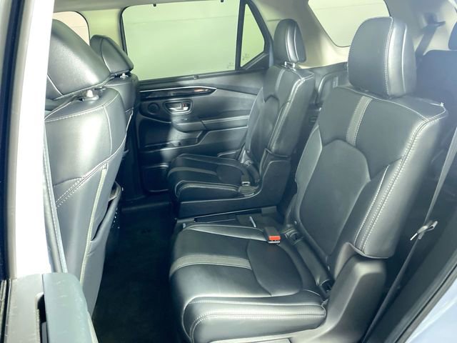 Used 2024 Honda Pilot Touring image 23