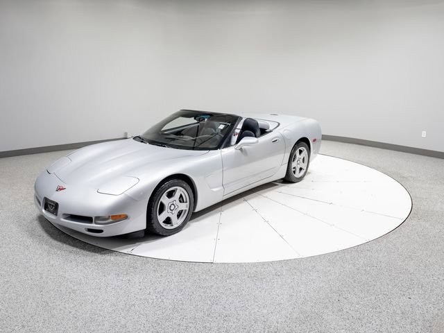 Used 1998 Chevrolet Corvette Convertible w/ Performance Handling Pkg image 25