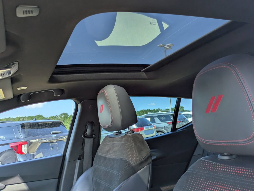 Used 2024 Dodge Hornet R/T Plus AWD/4WD image 6