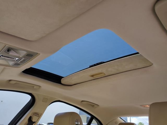 Used 2013 Jaguar XF 3.0 image 26