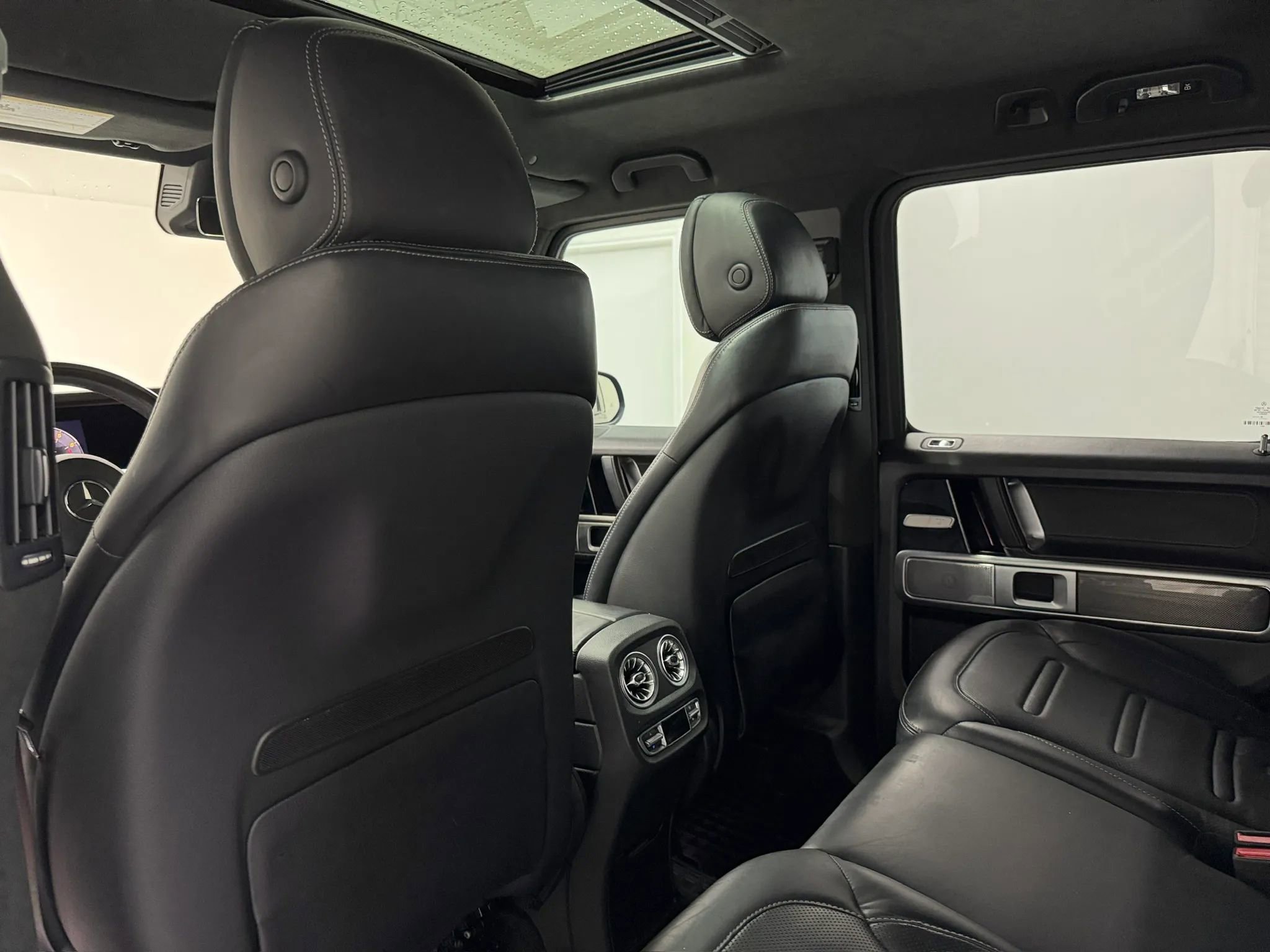 Used 2021 Mercedes-Benz G 550 image 13
