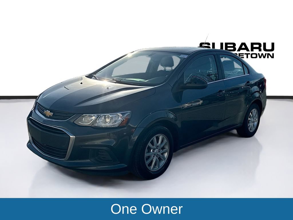 Used 2020 Chevrolet Sonic LT w/ Convenience Package image 3