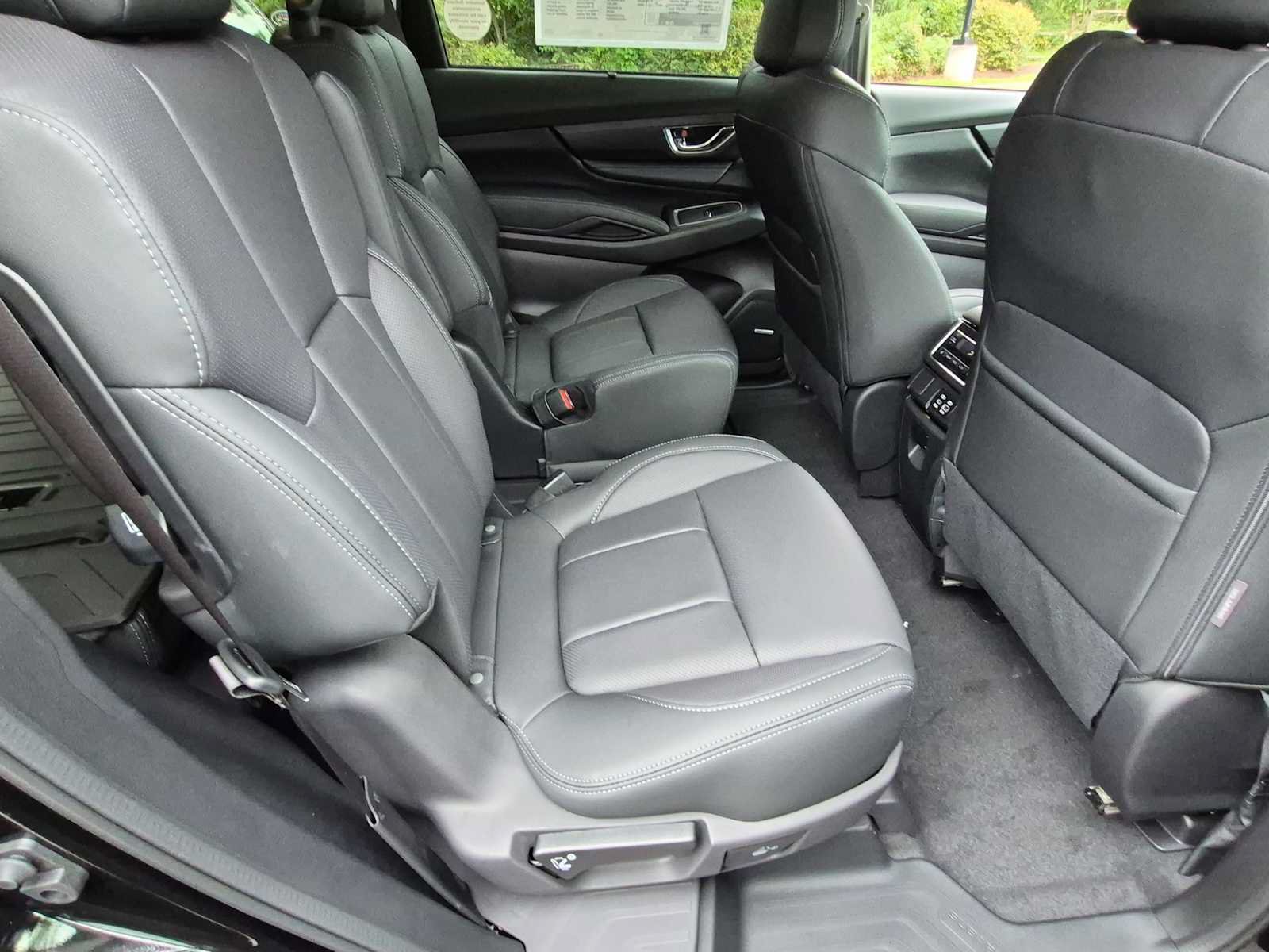 New 2026 Subaru Ascent Limited AWD/4WD image 19
