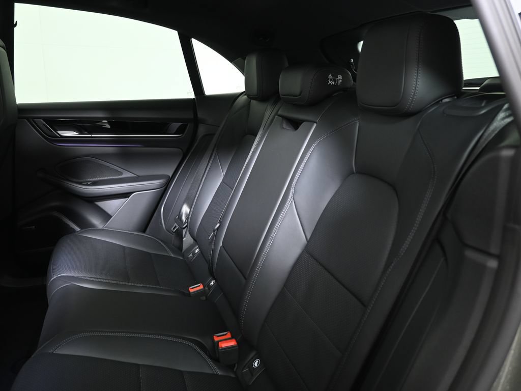 New 2026 Porsche Macan 4 Electric AWD/4WD image 35