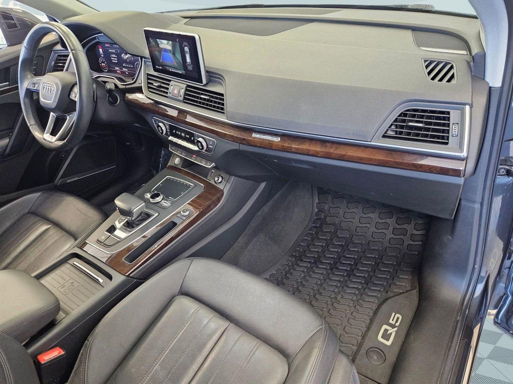 Used 2019 Audi Q5 2.0T Premium Plus w/ Premium Plus Package image 30