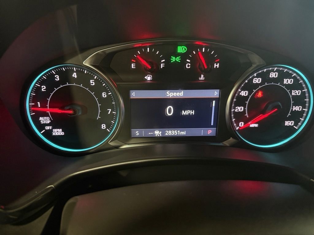 Used 2024 Chevrolet Equinox RS w/ RS Leather Package AWD/4WD image 19