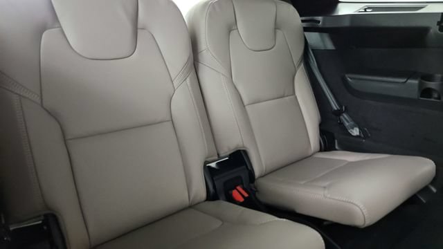 New 2026 Volvo XC90 B6 Ultra w/ Protection Package AWD/4WD image 36