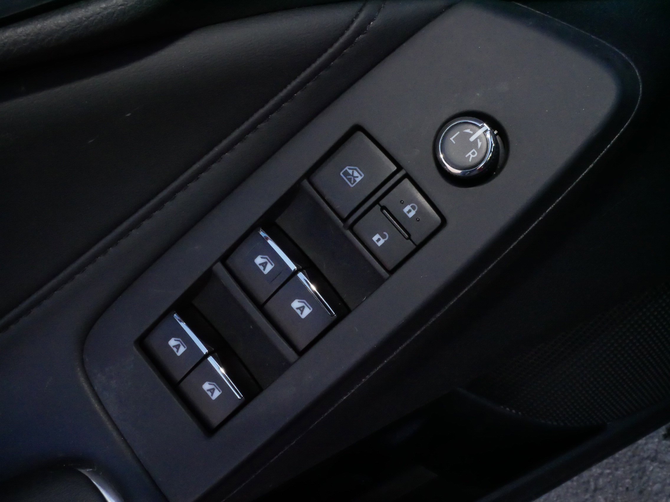 Certified 2020 Toyota Avalon XLE image 19