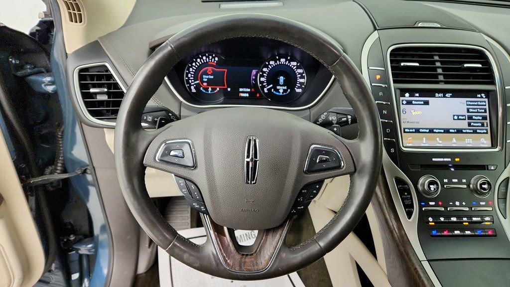 Used 2016 Lincoln MKX Reserve w/ Technology Package image 14