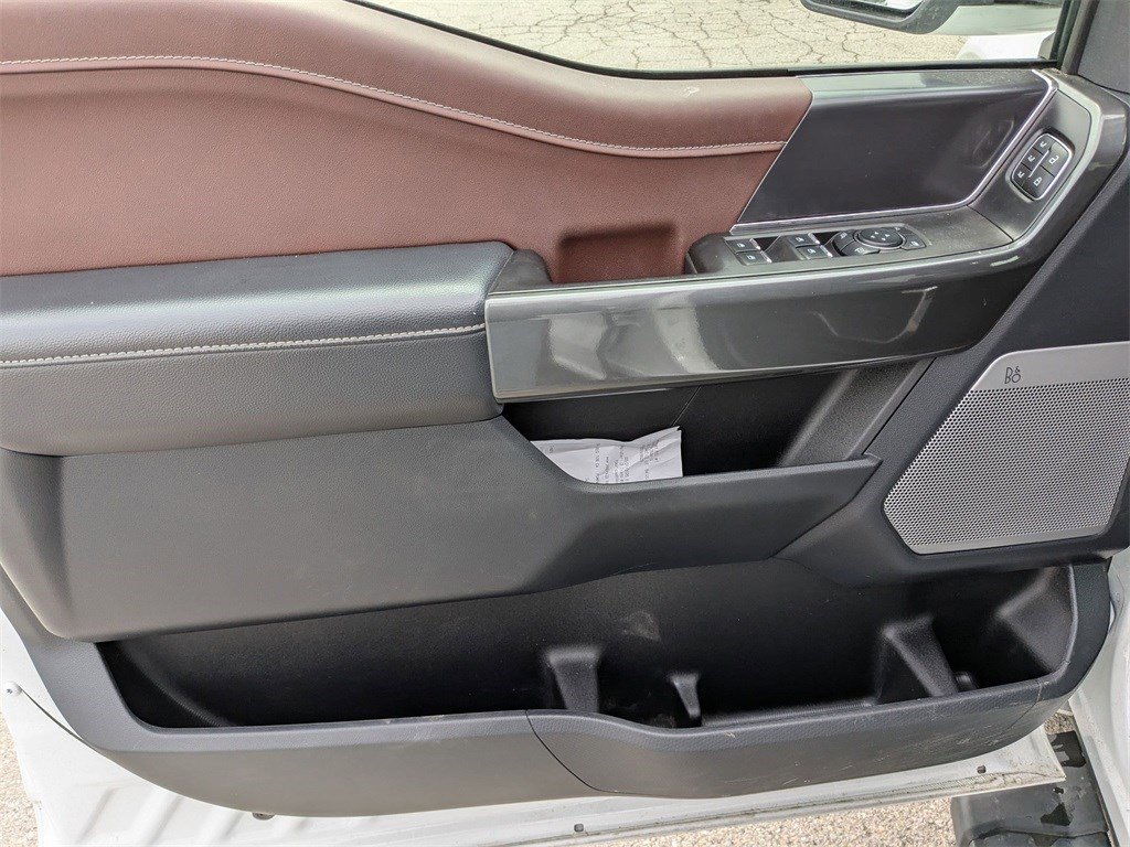 Used 2023 Ford F150 Lariat w/ FX4 Off-Road Package image 14