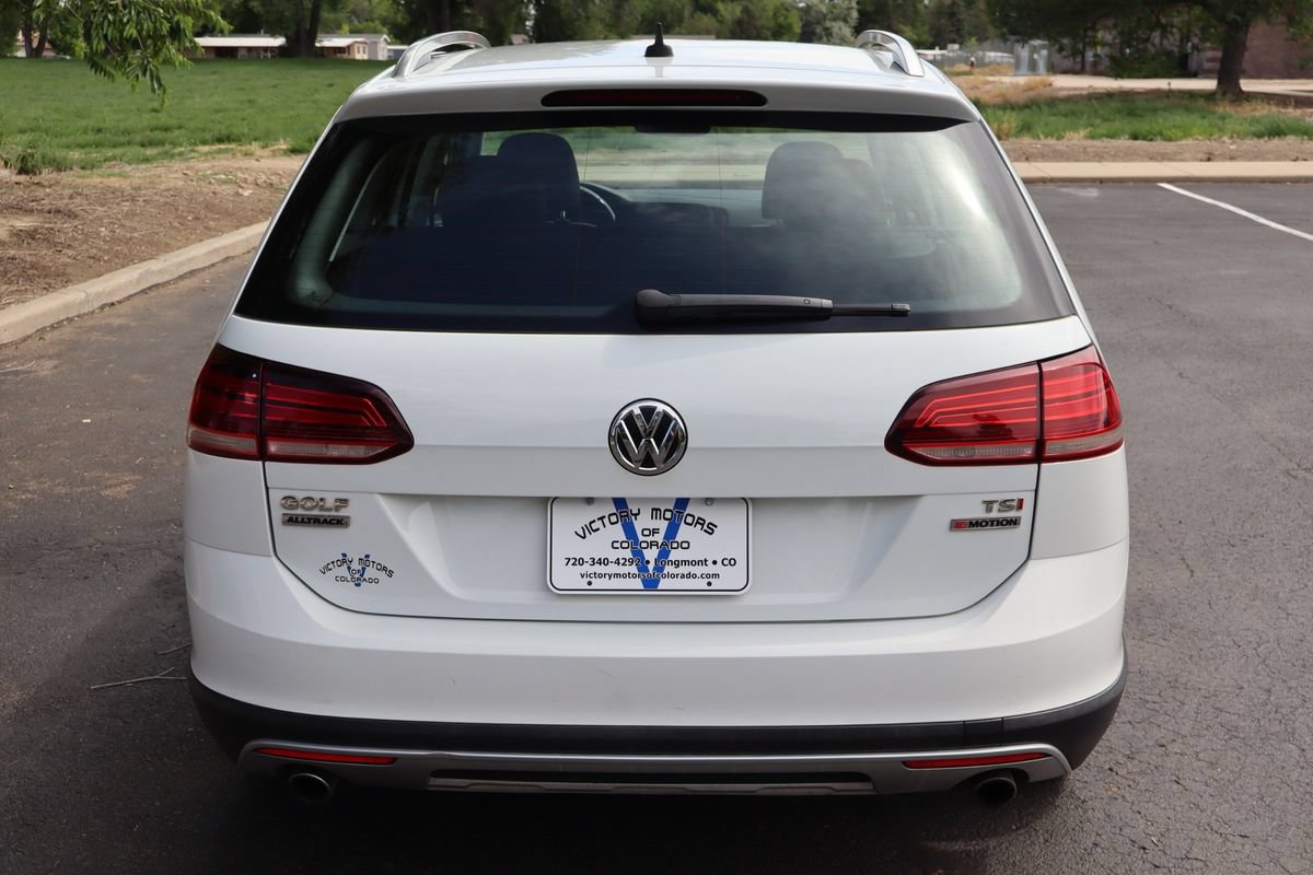 Used 2018 Volkswagen Golf Alltrack S AWD/4WD image 6
