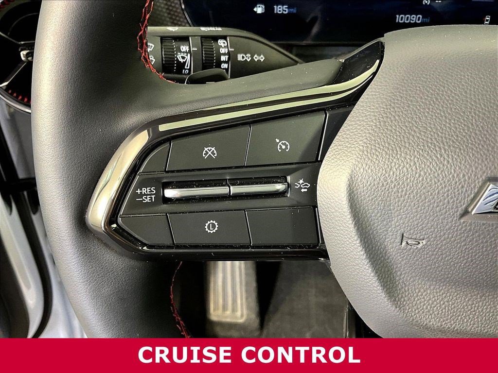 Used 2026 Chevrolet Equinox RS FWD image 10