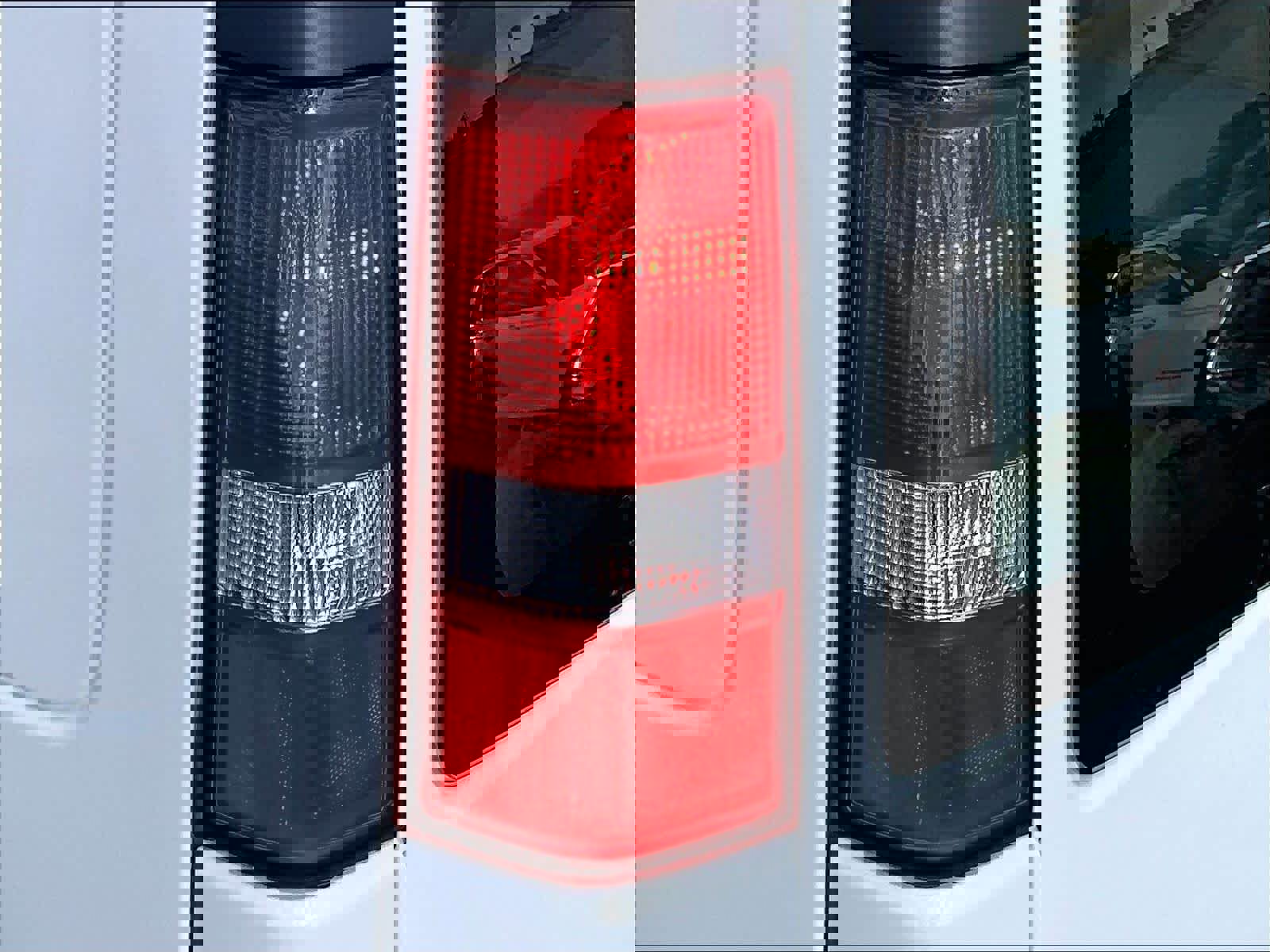 Used 2024 Chevrolet Express 2500 w/ Driver Convenience Package image 30